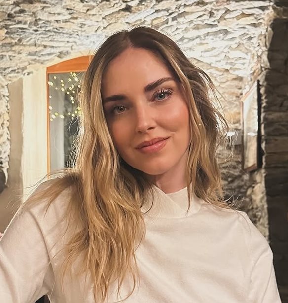 &#x397; Chiara Ferragni &#x3B5;&#x3BD;&#x3CE;&#x3C0;&#x3B9;&#x3BF;&#x3BD; &#x3C4;&#x3BF;&#x3C5; &#x3B4;&#x3B9;&#x3BA;&#x3B1;&#x3C3;&#x3C4;&#x3B7;&#x3C1;&#x3AF;&#x3BF;&#x3C5; &#x3B3;&#x3B9;&#x3B1; &#x3C4;&#x3BF; &#x3C0;&#x3BF;&#x3BB;&#x3C5;&#x3C3;&#x3C5;&#x3B6;&#x3B7;&#x3C4;&#x3B7;&#x3BC;&#x3AD;&#x3BD;&#x3BF; &#x3C3;&#x3BA;&#x3AC;&#x3BD;&#x3B4;&#x3B1;&#x3BB;&#x3BF;