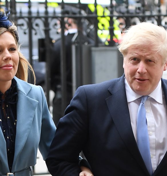 &#x39F; Boris Johnson &#x3BA;&#x3B1;&#x3B9; &#x3B7; Carrie Symonds &#x3BA;&#x3B1;&#x3BB;&#x3C9;&#x3C3;&#x3CC;&#x3C1;&#x3B9;&#x3C3;&#x3B1;&#x3BD; &#x3C4;&#x3BF; &#x3B4;&#x3B5;&#x3CD;&#x3C4;&#x3B5;&#x3C1;&#x3BF; &#x3C0;&#x3B1;&#x3B9;&#x3B4;&#x3AF; &#x3C4;&#x3BF;&#x3C5;&#x3C2;