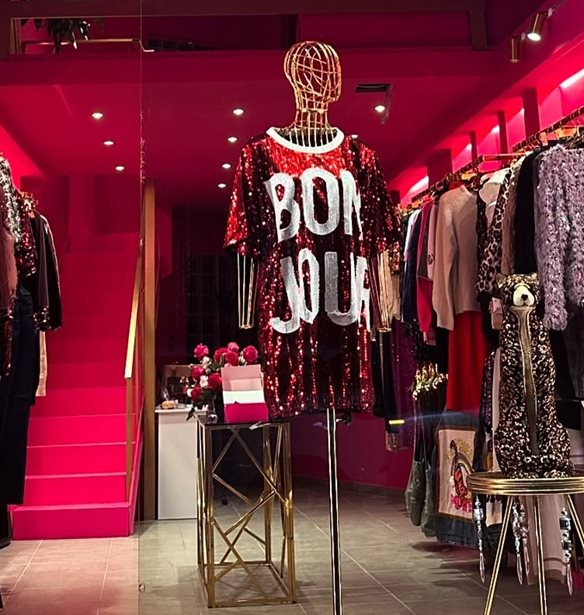 &quot;Mon Cheri&quot; | &#x3A3;&#x3C4;&#x3BF; grand opening &#x3C4;&#x3B7;&#x3C2; &#x3BD;&#x3AD;&#x3B1;&#x3C2; boutique &#x3C3;&#x3C4;&#x3B1; &#x3B2;&#x3CC;&#x3C1;&#x3B5;&#x3B9;&#x3B1; &#x3C0;&#x3C1;&#x3BF;&#x3AC;&#x3C3;&#x3C4;&#x3B5;&#x3B9;&#x3B1; &#x3C4;&#x3B7;&#x3C2; &#x391;&#x3B8;&#x3AE;&#x3BD;&#x3B1;&#x3C2;