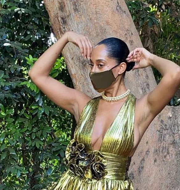 Tracee Ellis Ross| H &#x3C3;&#x3C7;&#x3AD;&#x3C3;&#x3B7; &#x3C4;&#x3B7;&#x3C2; &#x3BC;&#x3B5; &#x3C4;&#x3B7; &#x3BC;&#x3CC;&#x3B4;&#x3B1; &#x3BE;&#x3B5;&#x3BA;&#x3AF;&#x3BD;&#x3B7;&#x3C3;&#x3B5; &#x3B1;&#x3C0;&#x3CC; &#x3C4;&#x3B7;&#x3BD; &quot;&#x3B5;&#x3C0;&#x3B9;&#x3BA;&#x3AE; &#x3B3;&#x3BA;&#x3B1;&#x3C1;&#x3BD;&#x3C4;&#x3B1;&#x3C1;&#x3CC;&#x3BC;&#x3C0;&#x3B1;&quot; &#x3C4;&#x3B7;&#x3C2; Diana Ross