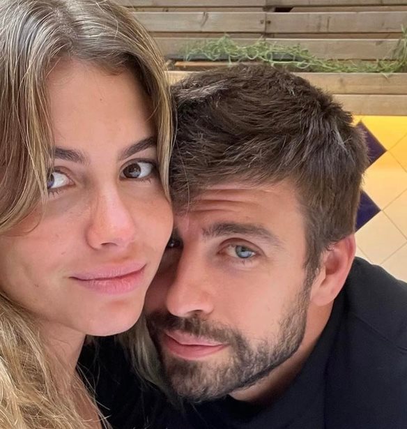 Clara Chia Marti | &#x397; &#x3C3;&#x3C4;&#x3B9;&#x3B3;&#x3BC;&#x3AE; &#x3C0;&#x3BF;&#x3C5; &#x3B7; &#x3C3;&#x3CD;&#x3BD;&#x3C4;&#x3C1;&#x3BF;&#x3C6;&#x3BF;&#x3C2; &#x3C4;&#x3BF;&#x3C5; Pique &#x3C0;&#x3C1;&#x3BF;&#x3C3;&#x3C0;&#x3B1;&#x3B8;&#x3B5;&#x3AF; &#x3BD;&#x3B1; &#x3B1;&#x3C0;&#x3BF;&#x3C6;&#x3CD;&#x3B3;&#x3B5;&#x3B9; &#x3B4;&#x3B7;&#x3BC;&#x3BF;&#x3C3;&#x3B9;&#x3BF;&#x3B3;&#x3C1;&#x3AC;&#x3C6;&#x3BF; &#x3BA;&#x3B1;&#x3B9; &#x3C0;&#x3AD;&#x3C6;&#x3C4;&#x3B5;&#x3B9; &#x3C0;&#x3AC;&#x3BD;&#x3C9; &#x3C3;&#x3B5; &#x3BC;&#x3AF;&#x3B1; &#x3C0;&#x3B9;&#x3BD;&#x3B1;&#x3BA;&#x3AF;&#x3B4;&#x3B1; (&#x3B2;&#x3AF;&#x3BD;&#x3C4;&#x3B5;&#x3BF;)