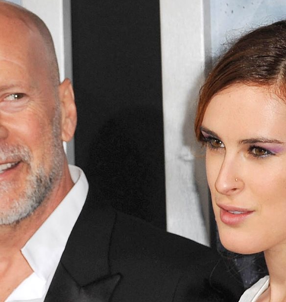 Rumer Willis | &#x397; &#x3C3;&#x3C5;&#x3B3;&#x3BA;&#x3B9;&#x3BD;&#x3B7;&#x3C4;&#x3B9;&#x3BA;&#x3AE; &#x3B1;&#x3BD;&#x3AC;&#x3C1;&#x3C4;&#x3B7;&#x3C3;&#x3B7; &#x3B3;&#x3B9;&#x3B1; &#x3C4;&#x3BF;&#x3BD; &#x3C0;&#x3B1;&#x3C4;&#x3AD;&#x3C1;&#x3B1; &#x3C4;&#x3B7;&#x3C2;, Bruce Willis, &#x3CD;&#x3C3;&#x3C4;&#x3B5;&#x3C1;&#x3B1; &#x3B1;&#x3C0;&#x3CC; &#x3C4;&#x3B7;&#x3BD; &#x3B1;&#x3BD;&#x3B1;&#x3BA;&#x3BF;&#x3AF;&#x3BD;&#x3C9;&#x3C3;&#x3B7; &#x3C4;&#x3BF;&#x3C5; &#x3C0;&#x3C1;&#x3BF;&#x3B2;&#x3BB;&#x3AE;&#x3BC;&#x3B1;&#x3C4;&#x3BF;&#x3C2; &#x3C5;&#x3B3;&#x3B5;&#x3AF;&#x3B1;&#x3C2; &#x3C4;&#x3BF;&#x3C5;