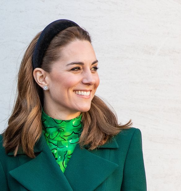 Kate Middleton | &#x395;&#x3C4;&#x3BF;&#x3B9;&#x3BC;&#x3AC;&#x3B6;&#x3B5;&#x3C4;&#x3B1;&#x3B9; &#x3B3;&#x3B9;&#x3B1; &#x3C4;&#x3B7;&#x3BD; &#x3B5;&#x3C0;&#x3B9;&#x3C3;&#x3C4;&#x3C1;&#x3BF;&#x3C6;&#x3AE; &#x3C4;&#x3B7;&#x3C2; &#x3C3;&#x3C4;&#x3B9;&#x3C2; &#x3B4;&#x3B7;&#x3BC;&#x3CC;&#x3C3;&#x3B9;&#x3B5;&#x3C2; &#x3B5;&#x3BC;&#x3C6;&#x3B1;&#x3BD;&#x3AF;&#x3C3;&#x3B5;&#x3B9;&#x3C2;, &#x3BC;&#x3B5;&#x3C4;&#x3AC; &#x3C4;&#x3B7; &#x3B4;&#x3B9;&#x3B1;&#x3B3;&#x3BD;&#x3C9;&#x3C3;&#x3B7; &#x3C4;&#x3BF;&#x3C5; &#x3BA;&#x3B1;&#x3C1;&#x3BA;&#x3AF;&#x3BD;&#x3BF;&#x3C5; &#x3C4;&#x3B7;&#x3C2;;