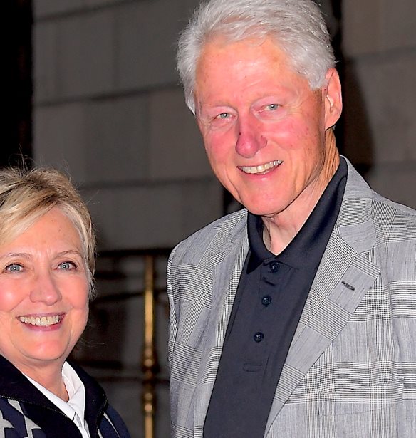 &#x39F; Bill Clinton &#x3C0;&#x3B1;&#x3AF;&#x3C1;&#x3BD;&#x3B5;&#x3B9; &#x3B5;&#x3BE;&#x3B9;&#x3C4;&#x3AE;&#x3C1;&#x3B9;&#x3BF; &#x3B1;&#x3C0;&#x3CC; &#x3C4;&#x3BF; &#x3BD;&#x3BF;&#x3C3;&#x3BF;&#x3BA;&#x3BF;&#x3BC;&#x3B5;&#x3AF;&#x3BF; &#x3BA;&#x3B1;&#x3B9; &#x3B5;&#x3BE;&#x3AD;&#x3C1;&#x3C7;&#x3B5;&#x3C4;&#x3B1;&#x3B9; &#x3B1;&#x3B3;&#x3BA;&#x3B1;&#x3B6;&#x3AD; &#x3BC;&#x3B5; &#x3C4;&#x3B7; Hillary Clinton