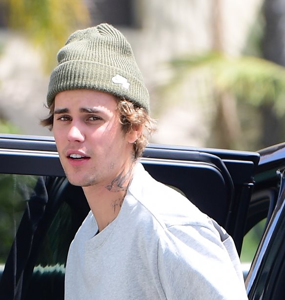 Justin Bieber | &#x397; &#x3B4;&#x3C1;&#x3B1;&#x3C3;&#x3C4;&#x3B9;&#x3BA;&#x3AE; &#x3B1;&#x3BB;&#x3BB;&#x3B1;&#x3B3;&#x3AE; &#x3C3;&#x3C4;&#x3B1; &#x3BC;&#x3B1;&#x3BB;&#x3BB;&#x3B9;&#x3AC; &#x3C4;&#x3BF;&#x3C5;