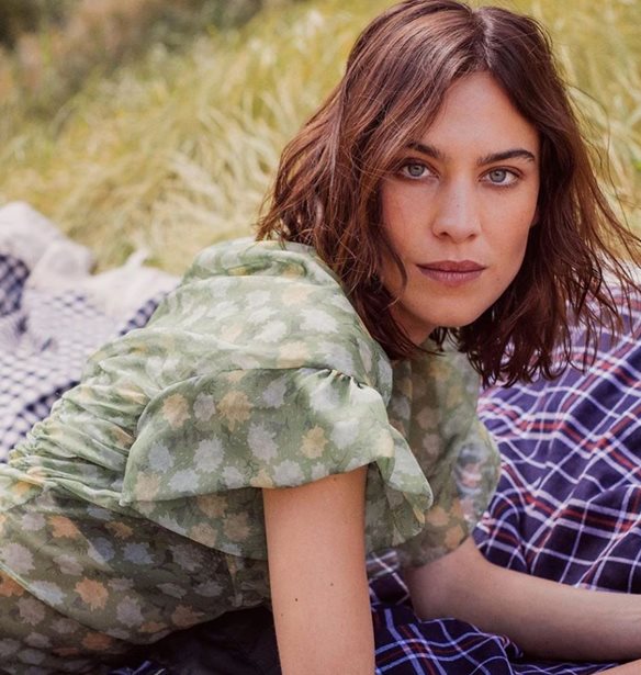Alexa Chung | &#x397; &#x3B1;&#x3C0;&#x3BF;&#x3BA;&#x3AC;&#x3BB;&#x3C5;&#x3C8;&#x3B7; &#x3C4;&#x3BF;&#x3C5; &#x3C0;&#x3C1;&#x3BF;&#x3B2;&#x3BB;&#x3AE;&#x3BC;&#x3B1;&#x3C4;&#x3BF;&#x3C2; &#x3C5;&#x3B3;&#x3B5;&#x3AF;&#x3B1;&#x3C2; &#x3C4;&#x3B7;&#x3C2;