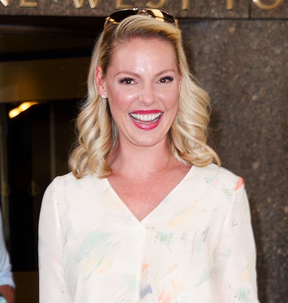 Katherine Heigl | &#x39C;&#x3B1;&#x3C2; &#x3BE;&#x3B5;&#x3BD;&#x3B1;&#x3B3;&#x3B5;&#x3AF; &#x3C3;&#x3C4;&#x3B7;&#x3BD; &#x3C4;&#x3B5;&#x3C1;&#x3AC;&#x3C3;&#x3C4;&#x3B9;&#x3B1; &#x3BA;&#x3B1;&#x3B9; &#x3B1;&#x3BE;&#x3B9;&#x3BF;&#x3B6;&#x3AE;&#x3BB;&#x3B5;&#x3C5;&#x3C4;&#x3B7; &#x3BD;&#x3C4;&#x3BF;&#x3C5;&#x3BB;&#x3AC;&#x3C0;&#x3B1; &#x3C4;&#x3B7;&#x3C2;