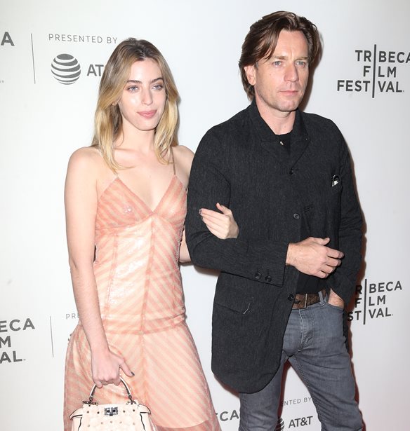 Clara McGregor: &quot;&#x39D;&#x3B1;&#x3B9;, &#x3B5;&#x3AF;&#x3BC;&#x3B1;&#x3B9; nepo baby&quot; &#x3C0;&#x3B1;&#x3C1;&#x3B1;&#x3B4;&#x3AD;&#x3C7;&#x3B5;&#x3C4;&#x3B1;&#x3B9; &#x3B7; &#x3BA;&#x3CC;&#x3C1;&#x3B7; &#x3C4;&#x3BF;&#x3C5; Ewan McGregor