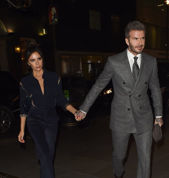 Victoria &amp; David Beckham: &#x393;&#x3B9;&#x3CC;&#x3C1;&#x3C4;&#x3B1;&#x3C3;&#x3B1;&#x3BD; &#x3C4;&#x3B7;&#x3BD; &#x3B5;&#x3C0;&#x3AD;&#x3C4;&#x3B5;&#x3B9;&#x3CC; &#x3C4;&#x3BF;&#x3C5;&#x3C2; &#x3BC;&#x3B5; &#x3BC;&#x3AF;&#x3B1; vintage &#x3C6;&#x3C9;&#x3C4;&#x3BF;&#x3B3;&#x3C1;&#x3B1;&#x3C6;&#x3AF;&#x3B1;