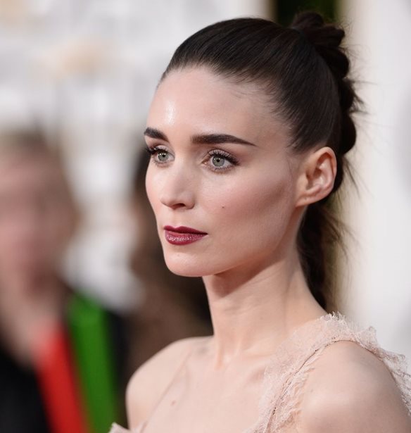&#x397; Rooney Mara &#x3BB;&#x3B1;&#x3BD;&#x3C3;&#x3AC;&#x3C1;&#x3B5;&#x3B9; &#x3C4;&#x3B7; &#x3B4;&#x3B9;&#x3BA;&#x3AE; &#x3C4;&#x3B7;&#x3C2; &#x3C3;&#x3B5;&#x3B9;&#x3C1;&#x3AC; &#x3B1;&#x3C0;&#x3CC; vegan &#x3C1;&#x3BF;&#x3CD;&#x3C7;&#x3B1;