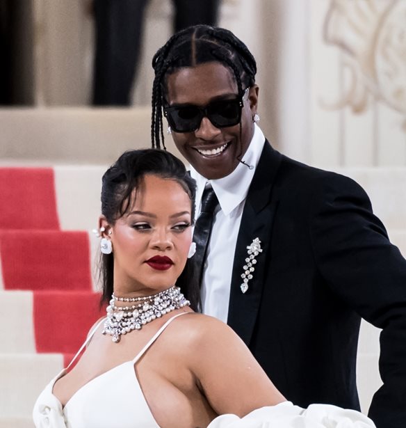 Met Gala 2023 | &#x3A4;&#x3B1; &#x3B6;&#x3B5;&#x3C5;&#x3B3;&#x3AC;&#x3C1;&#x3B9;&#x3B1; &#x3C0;&#x3BF;&#x3C5; &#x3BE;&#x3B5;&#x3C7;&#x3CE;&#x3C1;&#x3B9;&#x3C3;&#x3B1;&#x3BD; &#x3C3;&#x3C4;&#x3BF; &#x3BA;&#x3CC;&#x3BA;&#x3BA;&#x3B9;&#x3BD;&#x3BF; &#x3C7;&#x3B1;&#x3BB;&#x3AF;