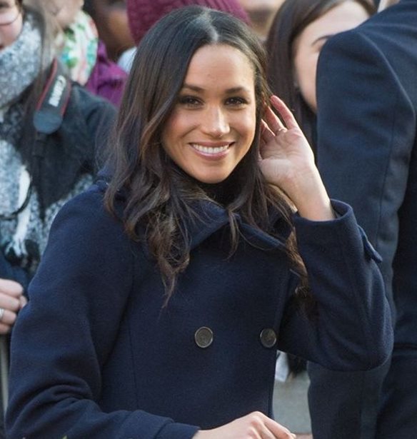 Meghan Markle: &#x3A0;&#x3C9;&#x3BB;&#x3B5;&#x3AF;&#x3C4;&#x3B1;&#x3B9; &#x3C4;&#x3BF; &#x3C0;&#x3BF;&#x3BB;&#x3C5;&#x3C4;&#x3B5;&#x3BB;&#x3AD;&#x3C2; &#x3C3;&#x3C0;&#x3AF;&#x3C4;&#x3B9; &#x3C4;&#x3B7;&#x3C2; &#x3C3;&#x3C4;&#x3BF; &#x3A4;&#x3BF;&#x3C1;&#x3CC;&#x3BD;&#x3C4;&#x3BF;