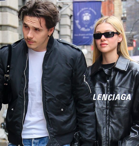 Nicola Peltz | &#x397; &#x3B4;&#x3B9;&#x3C3;&#x3B5;&#x3BA;&#x3B1;&#x3C4;&#x3BF;&#x3BC;&#x3BC;&#x3C5;&#x3C1;&#x3B9;&#x3BF;&#x3CD;&#x3C7;&#x3BF;&#x3C2; &#x3C0;&#x3BF;&#x3C5; &#x3B8;&#x3B1; &#x3B3;&#x3AF;&#x3BD;&#x3B5;&#x3B9; &#x3B7; &#x3BD;&#x3AD;&#x3B1; &#x3BA;&#x3C5;&#x3C1;&#x3AF;&#x3B1; Bechkam