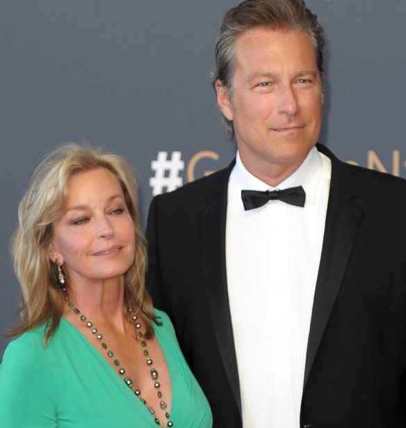 Bo Derek | &#x394;&#x3B9;&#x3B1;&#x3BA;&#x3BF;&#x3C0;&#x3AD;&#x3C2; &#x3BC;&#x3B5; &#x3C4;&#x3BF;&#x3BD; John Corbett &#x3C3;&#x3C4;&#x3B7;&#x3BD; &#x39A;&#x3AD;&#x3C1;&#x3BA;&#x3C5;&#x3C1;&#x3B1;