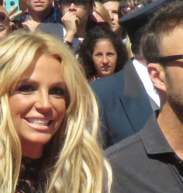 Britney Spears | &#x3A0;&#x3B1;&#x3C1;&#x3B1;&#x3B9;&#x3C4;&#x3AE;&#x3B8;&#x3B7;&#x3BA;&#x3B5; &#x3BF; &#x3B5;&#x3C0;&#x3AF; 25 &#x3C7;&#x3C1;&#x3CC;&#x3BD;&#x3B9;&#x3B1; &#x3BC;&#x3AC;&#x3BD;&#x3B1;&#x3C4;&#x3B6;&#x3AD;&#x3C1; &#x3C4;&#x3B7;&#x3C2;