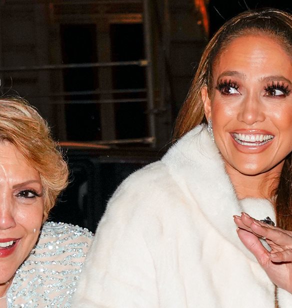 Jennifer Lopez | &#x397; &#x3BC;&#x3B7;&#x3C4;&#x3AD;&#x3C1;&#x3B1; &#x3C4;&#x3B7;&#x3C2; &#x3B5;&#x3AF;&#x3BD;&#x3B1;&#x3B9; &#x3B5;&#x3BD;&#x3B8;&#x3BF;&#x3C5;&#x3C3;&#x3B9;&#x3B1;&#x3C3;&#x3BC;&#x3AD;&#x3BD;&#x3B7; &#x3BC;&#x3B5; &#x3C4;&#x3B7;&#x3BD; &#x3B5;&#x3C0;&#x3B1;&#x3BD;&#x3B1;&#x3C3;&#x3CD;&#x3BD;&#x3B4;&#x3B5;&#x3C3;&#x3B7;