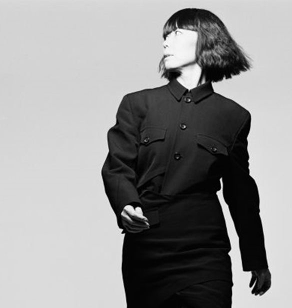 &#x397; Rei Kawakubo &#x3B4;&#x3B5;&#x3BD; &#x3B5;&#x3AF;&#x3BD;&#x3B1;&#x3B9; fan &#x3C4;&#x3BF;&#x3C5; athleisure