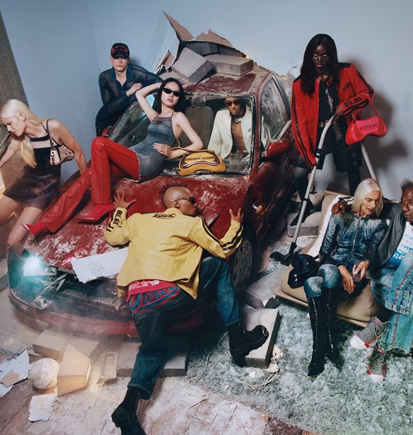 &quot;&#x388;&#x3BD;&#x3BF;&#x3B9;&#x3BA;&#x3BF;&#x3B9;&quot; | &#x397; &#x3BD;&#x3AD;&#x3B1; &#x3BA;&#x3B1;&#x3BC;&#x3C0;&#x3AC;&#x3BD;&#x3B9;&#x3B1; &#x3C4;&#x3B7;&#x3C2; Diesel &#x3B5;&#x3AF;&#x3BD;&#x3B1;&#x3B9; &#x3BC;&#x3AF;&#x3B1; &#x3C9;&#x3B4;&#x3AE; &#x3C3;&#x3C4;&#x3B7;&#x3BD; &#x3B1;&#x3C4;&#x3BF;&#x3BC;&#x3B9;&#x3BA;&#x3CC;&#x3C4;&#x3B7;&#x3C4;&#x3B1;, &#x3C4;&#x3B7;&#x3BD; &#x3B5;&#x3BB;&#x3B5;&#x3C5;&#x3B8;&#x3B5;&#x3C1;&#x3AF;&#x3B1; &#x3BA;&#x3B1;&#x3B9; &#x3C4;&#x3B7;&#x3BD; &#x3C0;&#x3C1;&#x3BF;&#x3C3;&#x3C9;&#x3C0;&#x3B9;&#x3BA;&#x3AE; &#x3AD;&#x3BA;&#x3C6;&#x3C1;&#x3B1;&#x3C3;&#x3B7;