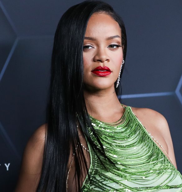 &#x397; Rihanna &#x3B5;&#x3BE;&#x3B7;&#x3B3;&#x3B5;&#x3AF; &#x3B3;&#x3B9;&#x3B1;&#x3C4;&#x3AF; &#x3B4;&#x3B5;&#x3BD; &#x3B4;&#x3B9;&#x3B1;&#x3BD;&#x3BF;&#x3AE;&#x3B8;&#x3B7;&#x3BA;&#x3B5; &#x3C0;&#x3BF;&#x3C4;&#x3AD; &#x3BD;&#x3B1; &#x3C8;&#x3C9;&#x3BD;&#x3AF;&#x3C3;&#x3B5;&#x3B9; &#x3C1;&#x3BF;&#x3CD;&#x3C7;&#x3B1; &#x3B5;&#x3B3;&#x3BA;&#x3C5;&#x3BC;&#x3BF;&#x3C3;&#x3CD;&#x3BD;&#x3B7;&#x3C2;