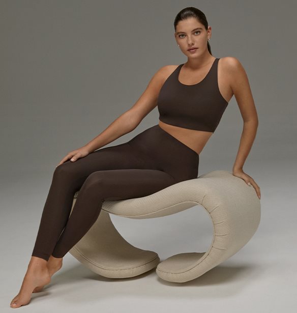 Feel good, look better | &#x397; &#x3BD;&#x3AD;&#x3B1; &#x3C3;&#x3C5;&#x3BB;&#x3BB;&#x3BF;&#x3B3;&#x3AE; &#x3C4;&#x3B7;&#x3C2; Calzedonia &#x3C3;&#x3C5;&#x3BD;&#x3B4;&#x3C5;&#x3AC;&#x3B6;&#x3B5;&#x3B9; &#x3AC;&#x3BD;&#x3B5;&#x3C3;&#x3B7; &#x3BA;&#x3B1;&#x3B9; &#x3BA;&#x3BF;&#x3BC;&#x3C8;&#x3CC;&#x3C4;&#x3B7;&#x3C4;&#x3B1;