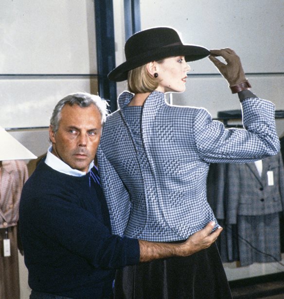 Giorgio Armani 1934 - 2025 | &#x39F; &#x3C3;&#x3C7;&#x3B5;&#x3B4;&#x3B9;&#x3B1;&#x3C3;&#x3C4;&#x3AE;&#x3C2; &#x3C0;&#x3BF;&#x3C5; &#x3AC;&#x3BB;&#x3BB;&#x3B1;&#x3BE;&#x3B5; &#x3C4;&#x3BF;&#x3BD; &#x3C4;&#x3C1;&#x3CC;&#x3C0;&#x3BF; &#x3C0;&#x3BF;&#x3C5; &#x3B1;&#x3B9;&#x3C3;&#x3B8;&#x3B1;&#x3BD;&#x3CC;&#x3BC;&#x3B1;&#x3C3;&#x3C4;&#x3B5; &#x3BC;&#x3AD;&#x3C3;&#x3B1; &#x3C3;&#x3C4;&#x3B1; &#x3C1;&#x3BF;&#x3CD;&#x3C7;&#x3B1; &#x3BC;&#x3B1;&#x3C2;