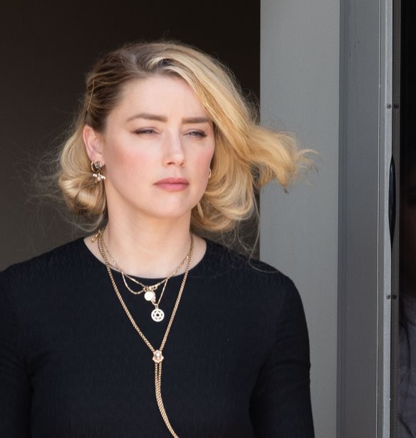 Amber Heard | &#x393;&#x3B9;&#x3B1; &#x3B4;&#x3B9;&#x3B1;&#x3BA;&#x3BF;&#x3C0;&#x3AD;&#x3C2; &#x3BC;&#x3B5; &#x3C4;&#x3B7;&#x3BD; 1 &#x3AD;&#x3C4;&#x3BF;&#x3C5;&#x3C2; &#x3BA;&#x3CC;&#x3C1;&#x3B7; &#x3C4;&#x3B7;&#x3C2; &#x3C3;&#x3C4;&#x3B7;&#x3BD; &#x399;&#x3C3;&#x3C0;&#x3B1;&#x3BD;&#x3AF;&#x3B1;