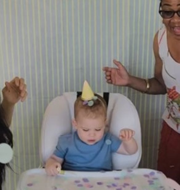 &#x3A0;&#x3CC;&#x3C3;&#x3B1; &#x3C7;&#x3C1;&#x3AE;&#x3BC;&#x3B1;&#x3C4;&#x3B1; &#x3C4;&#x3B5;&#x3BB;&#x3B9;&#x3BA;&#x3AC; &#x3C0;&#x3AE;&#x3C1;&#x3B1;&#x3BD; &#x3BF; Harry &#x3BA;&#x3B1;&#x3B9; &#x3B7; Meghan &#x3B3;&#x3B9;&#x3B1; &#x3C4;&#x3BF; &#x3BD;&#x3C4;&#x3BF;&#x3BA;&#x3B9;&#x3BC;&#x3B1;&#x3BD;&#x3C4;&#x3AD;&#x3C1; &#x3C4;&#x3BF;&#x3C5;&#x3C2;;