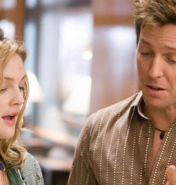 &quot;&#x388;&#x3C7;&#x3C9; &#x3B1;&#x3BA;&#x3BF;&#x3CD;&#x3C3;&#x3B5;&#x3B9; &#x3C3;&#x3BA;&#x3C5;&#x3BB;&#x3B9;&#x3AC; &#x3BD;&#x3B1; &#x3B3;&#x3B1;&#x3B2;&#x3B3;&#x3AF;&#x3B6;&#x3BF;&#x3C5;&#x3BD; &#x3BA;&#x3B1;&#x3BB;&#x3CD;&#x3C4;&#x3B5;&#x3C1;&#x3B1; &#x3B1;&#x3C0;&#x27; &#x3CC;,&#x3C4;&#x3B9; &#x3B5;&#x3BA;&#x3B5;&#x3AF;&#x3BD;&#x3B7; &#x3C4;&#x3C1;&#x3B1;&#x3B3;&#x3BF;&#x3C5;&#x3B4;&#x3AC;&#x3B5;&#x3B9;&quot; | &#x3A4;&#x3BF; &#x3B4;&#x3B7;&#x3BA;&#x3C4;&#x3B9;&#x3BA;&#x3CC; &#x3C3;&#x3C7;&#x3CC;&#x3BB;&#x3B9;&#x3BF; &#x3C4;&#x3BF;&#x3C5; Hugh Grant &#x3B3;&#x3B9;&#x3B1; &#x3C4;&#x3B7; Drew Barrymore