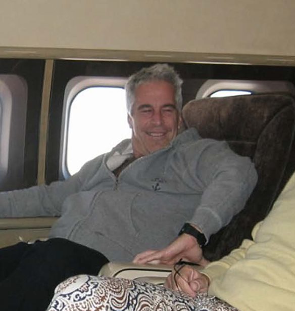 Jean-Luc Brunel | &#x39F; &#x3C3;&#x3C5;&#x3BD;&#x3B5;&#x3C1;&#x3B3;&#x3AC;&#x3C4;&#x3B7;&#x3C2; &#x3C4;&#x3BF;&#x3C5; Jeffrey Epstein &#x3B2;&#x3C1;&#x3AD;&#x3B8;&#x3B7;&#x3BA;&#x3B5; &#x3BD;&#x3B5;&#x3BA;&#x3C1;&#x3CC;&#x3C2; &#x3C3;&#x3C4;&#x3BF; &#x3BA;&#x3B5;&#x3BB;&#x3AF; &#x3C4;&#x3BF;&#x3C5; &#x3C3;&#x3C4;&#x3BF; &#x3A0;&#x3B1;&#x3C1;&#x3AF;&#x3C3;&#x3B9;