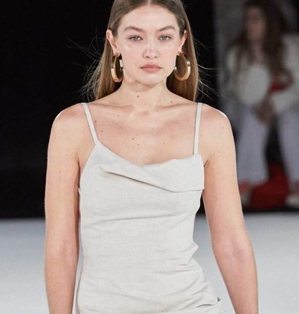 14 celebrities &#x3C0;&#x3BF;&#x3C5; &#x3AD;&#x3C7;&#x3BF;&#x3C5;&#x3BD; &#x3B1;&#x3BB;&#x3BB;&#x3AC;&#x3BE;&#x3B5;&#x3B9; &#x3C4;&#x3BF; &#x3CC;&#x3BD;&#x3BF;&#x3BC;&#x3AC; &#x3C4;&#x3BF;&#x3C5;&#x3C2;