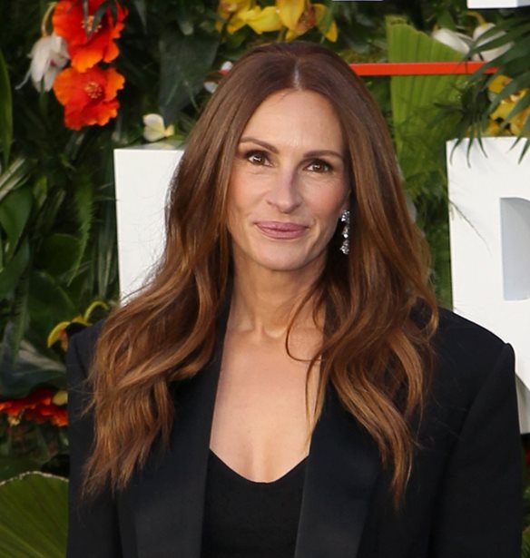 &#x397; Julia Roberts &#x3C0;&#x3C1;&#x3B9;&#x3BD; 18 &#x3C7;&#x3C1;&#x3CC;&#x3BD;&#x3B9;&#x3B1; | &#x397; &#x3B1;&#x3C0;&#x3AF;&#x3C3;&#x3C4;&#x3B5;&#x3C5;&#x3C4;&#x3B7; &#x3C6;&#x3C9;&#x3C4;&#x3BF;&#x3B3;&#x3C1;&#x3B1;&#x3C6;&#x3AF;&#x3B1; &#x3C0;&#x3BF;&#x3C5; &#x3BC;&#x3BF;&#x3B9;&#x3C1;&#x3AC;&#x3C3;&#x3C4;&#x3B7;&#x3BA;&#x3B5; &#x3B3;&#x3B9;&#x3B1; &#x3C4;&#x3B1; &#x3B3;&#x3B5;&#x3BD;&#x3AD;&#x3B8;&#x3BB;&#x3B9;&#x3B1; &#x3C4;&#x3C9;&#x3BD; &#x3C0;&#x3B1;&#x3B9;&#x3B4;&#x3B9;&#x3CE;&#x3BD; &#x3C4;&#x3B7;&#x3C2;