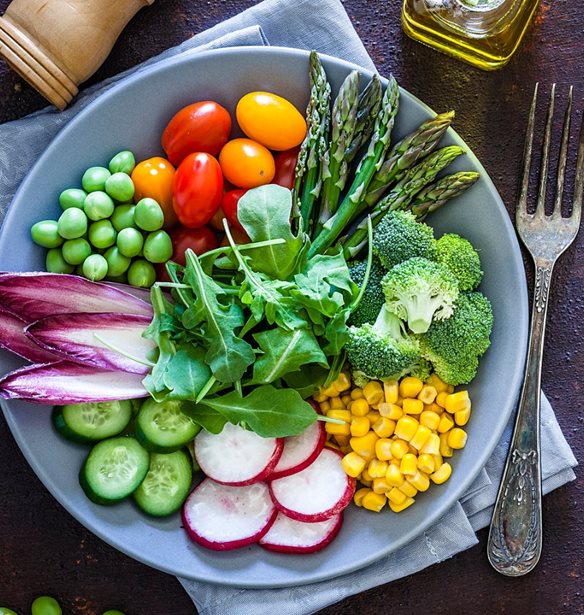 Διαλειμματική νηστεία: Γιατί είναι το πιο καυτό διατροφικό trend;