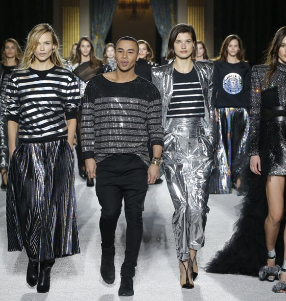 O &#x3BF;&#x3AF;&#x3BA;&#x3BF;&#x3C2; Balmain &#x3B5;&#x3C0;&#x3B9;&#x3C3;&#x3C4;&#x3C1;&#x3AD;&#x3C6;&#x3B5;&#x3B9; &#x3BA;&#x3B1;&#x3B9; &#x3C0;&#x3AC;&#x3BB;&#x3B9; &#x3C3;&#x3C4;&#x3B7;&#x3BD; &#x3A5;&#x3C8;&#x3B7;&#x3BB;&#x3AE; &#x3A1;&#x3B1;&#x3C0;&#x3C4;&#x3B9;&#x3BA;&#x3AE;