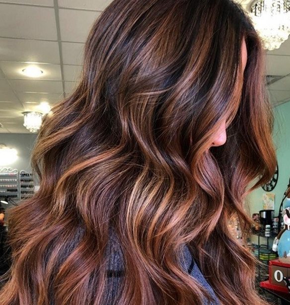 Raspberry Bourbon | &#x391;&#x3BD; &#x3B4;&#x3BF;&#x3BA;&#x3B9;&#x3BC;&#x3AC;&#x3C3;&#x3B5;&#x3B9;&#x3C2; &#x3AD;&#x3BD;&#x3B1; hair trend &#x3C6;&#x3AD;&#x3C4;&#x3BF;&#x3C2; &#x3C4;&#x3BF; &#x3C7;&#x3B5;&#x3B9;&#x3BC;&#x3CE;&#x3BD;&#x3B1;, &#x3B1;&#x3C2; &#x3B5;&#x3AF;&#x3BD;&#x3B1;&#x3B9; &#x3B1;&#x3C5;&#x3C4;&#x3CC;