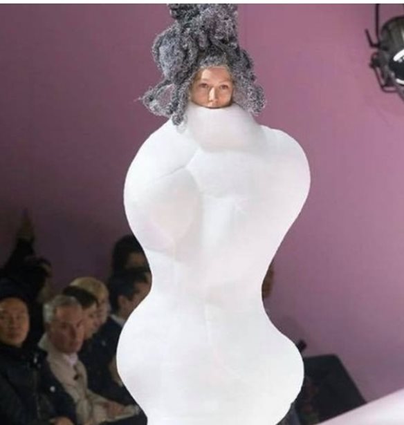 #HomeCouture | &#x3A4;&#x3BF; DIY fashion trend &#x3C4;&#x3BF;&#x3C5; Instagram &#x3C0;&#x3BF;&#x3C5; &#x3B8;&#x3B1; &#x3C3;&#x3BF;&#x3C5; &#x3C6;&#x3C4;&#x3B9;&#x3AC;&#x3BE;&#x3B5;&#x3B9; &#x3C4;&#x3B7; &#x3B4;&#x3B9;&#x3AC;&#x3B8;&#x3B5;&#x3C3;&#x3B7;