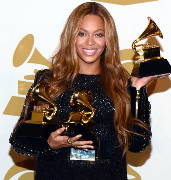 Grammy | &#x3A0;&#x3BF;&#x3B9;&#x3BF;&#x3B9; celebrities &#x3AD;&#x3C7;&#x3BF;&#x3C5;&#x3BD; &#x3BA;&#x3B5;&#x3C1;&#x3B4;&#x3AF;&#x3C3;&#x3B5;&#x3B9; &#x3C4;&#x3B1; &#x3C0;&#x3B5;&#x3C1;&#x3B9;&#x3C3;&#x3C3;&#x3CC;&#x3C4;&#x3B5;&#x3C1;&#x3B1; &#x3B2;&#x3C1;&#x3B1;&#x3B2;&#x3B5;&#x3AF;&#x3B1;;