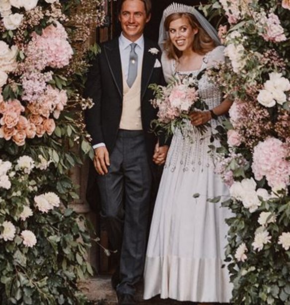 &#x397; &#x3C0;&#x3C1;&#x3B9;&#x3B3;&#x3BA;&#x3AF;&#x3C0;&#x3B9;&#x3C3;&#x3C3;&#x3B1; &#x392;&#x3B5;&#x3B1;&#x3C4;&#x3C1;&#x3AF;&#x3BA;&#x3B7; &#x3B4;&#x3B1;&#x3BD;&#x3B5;&#x3AF;&#x3C3;&#x3C4;&#x3B7;&#x3BA;&#x3B5; &#x3C4;&#x3BF; &#x3C5;&#x3C0;&#x3AD;&#x3C1;&#x3BF;&#x3C7;&#x3BF; &#x3BD;&#x3C5;&#x3C6;&#x3B9;&#x3BA;&#x3CC; &#x3C4;&#x3B7;&#x3C2; &#x3B1;&#x3C0;&#x3CC; &#x3C4;&#x3B7; &#x3B2;&#x3B1;&#x3C3;&#x3AF;&#x3BB;&#x3B9;&#x3C3;&#x3C3;&#x3B1;