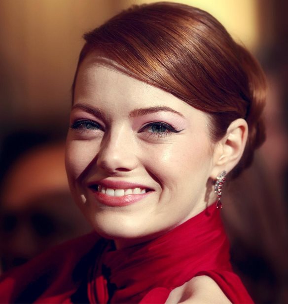 Πώς (και γιατί) η Emma Stone πήρε 7 κιλά σε μυική μάζα