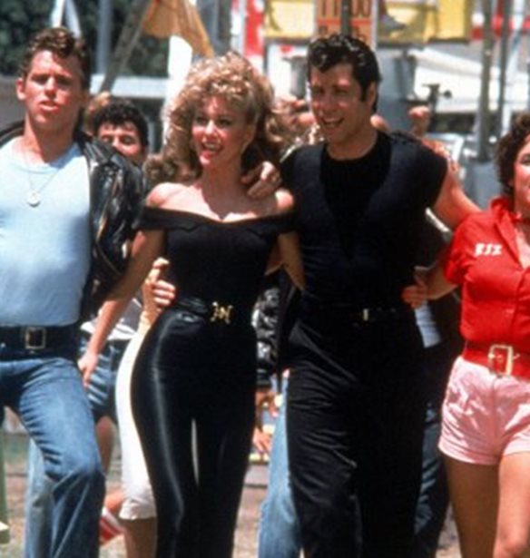 Grease | &#x394;&#x3B9;&#x3AC;&#x3C3;&#x3B7;&#x3BC;&#x3B7; &#x3B7;&#x3B8;&#x3BF;&#x3C0;&#x3BF;&#x3B9;&#x3CC;&#x3C2; &#x3B1;&#x3BC;&#x3B5;&#x3C1;&#x3B9;&#x3BA;&#x3AC;&#x3BD;&#x3B9;&#x3BA;&#x3B7;&#x3C2; &#x3C3;&#x3B1;&#x3C0;&#x3BF;&#x3C5;&#x3BD;&#x3CC;&#x3C0;&#x3B5;&#x3C1;&#x3B1;&#x3C2; &#x3B1;&#x3C0;&#x3BF;&#x3BA;&#x3AC;&#x3BB;&#x3C5;&#x3C8;&#x3B5; &#x3CC;&#x3C4;&#x3B9; &#x3B5;&#x3AF;&#x3BD;&#x3B1;&#x3B9; &#x3B7; &#x3AD;&#x3BC;&#x3C0;&#x3BD;&#x3B5;&#x3C5;&#x3C3;&#x3B7; &#x3C0;&#x3AF;&#x3C3;&#x3C9; &#x3B1;&#x3C0;&#x3CC; &#x3C4;&#x3B7;&#x3BD; Sandy
