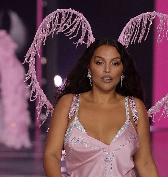 Victoria&#x27;s Secret | &#x388;&#x3BD;&#x3B1; show &#x3C0;&#x3B9;&#x3BF; &#x3C3;&#x3C5;&#x3BC;&#x3C0;&#x3B5;&#x3C1;&#x3B9;&#x3BB;&#x3B7;&#x3C0;&#x3C4;&#x3B9;&#x3BA;&#x3CC; &#x3B1;&#x3C0;&#x3CC; &#x3C0;&#x3BF;&#x3C4;&#x3AD;