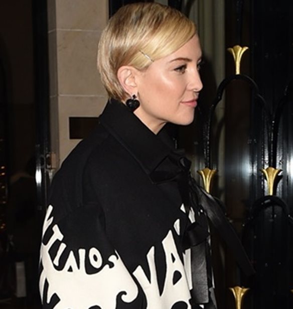 Kate Hudson- Kaia Gerber: &#x3A0;&#x3BF;&#x3CD; &#x3C4;&#x3B9;&#x3C2; &#x3B5;&#x3BD;&#x3C4;&#x3CC;&#x3C0;&#x3B9;&#x3C3;&#x3B5; &#x3BF; &#x3C6;&#x3C9;&#x3C4;&#x3BF;&#x3B3;&#x3C1;&#x3B1;&#x3C6;&#x3B9;&#x3BA;&#x3CC;&#x3C2; &#x3C6;&#x3B1;&#x3BA;&#x3CC;&#x3C2;;