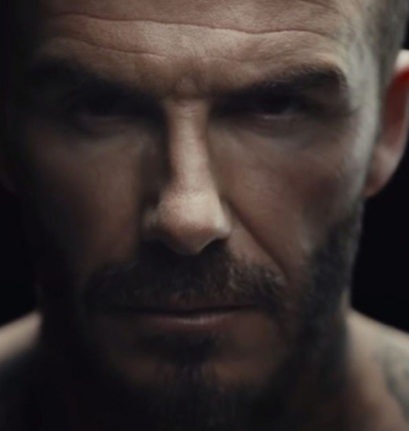 &#x39F; David Beckham &#x3B5;&#x3BD;&#x3CE;&#x3BD;&#x3B5;&#x3B9; &#x3C4;&#x3B9;&#x3C2; &#x3B4;&#x3C5;&#x3BD;&#x3AC;&#x3BC;&#x3B5;&#x3B9;&#x3C2; &#x3C4;&#x3BF;&#x3C5; &#x3BC;&#x3B5; &#x3C4;&#x3B7; Unicef