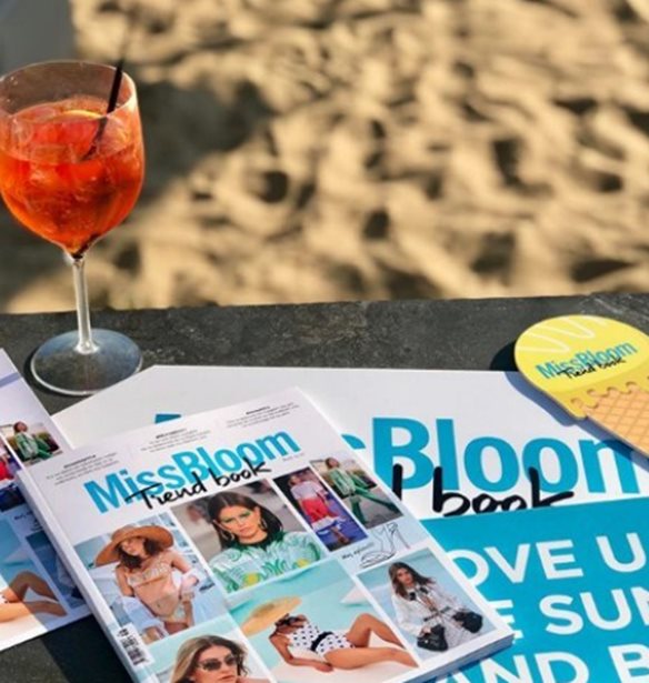 #MissBloomTrendbook Summer 2019 | &#x38C;&#x3BB;&#x3B1; &#x3CC;&#x3C3;&#x3B1; &#x3AD;&#x3B3;&#x3B9;&#x3BD;&#x3B1;&#x3BD; &#x3C3;&#x3C4;&#x3BF; sunset party &#x3BC;&#x3B1;&#x3C2;