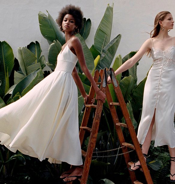 10 κομμάτια που αποδεικνύουν ότι το σατέν είναι ο βασιλιάς του καλοκαιριού