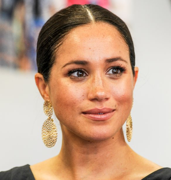 Meghan Markle: &#x38C;&#x3BB;&#x3B1; &#x3C4;&#x3B1; hair looks &#x3B1;&#x3C0;&#x3CC; &#x3C4;&#x3B7;&#x3BD; &#x3B2;&#x3B1;&#x3C3;&#x3B9;&#x3BB;&#x3B9;&#x3BA;&#x3AE; &#x3C0;&#x3B5;&#x3C1;&#x3B9;&#x3BF;&#x3B4;&#x3B5;&#x3AF;&#x3B1; &#x3B5;&#x3AF;&#x3BD;&#x3B1;&#x3B9; &#x3BC;&#x3AF;&#x3B1; &#x3C4;&#x3B5;&#x3C1;&#x3AC;&#x3C3;&#x3C4;&#x3B9;&#x3B1; &#x3C0;&#x3B7;&#x3B3;&#x3AE; &#x3AD;&#x3BC;&#x3C0;&#x3BD;&#x3B5;&#x3C5;&#x3C3;&#x3B7;&#x3C2;