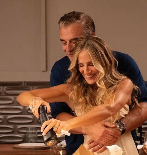 &#x3A0;&#x3CE;&#x3C2; &#x3C0;&#x3C1;&#x3B1;&#x3B3;&#x3BC;&#x3B1;&#x3C4;&#x3B9;&#x3BA;&#x3AC; &#x3BD;&#x3B9;&#x3CE;&#x3B8;&#x3B5;&#x3B9; &#x3B7; Sarah Jessica Parker &#x3CD;&#x3C3;&#x3C4;&#x3B5;&#x3C1;&#x3B1; &#x3B1;&#x3C0;&#x3CC; &#x3C4;&#x3B9;&#x3C2; &#x3BA;&#x3B1;&#x3C4;&#x3B1;&#x3B3;&#x3B3;&#x3B5;&#x3BB;&#x3AF;&#x3B5;&#x3C2; &#x3B5;&#x3BD;&#x3B1;&#x3BD;&#x3C4;&#x3AF;&#x3BF;&#x3BD; &#x3C4;&#x3BF;&#x3C5; Chris Noth