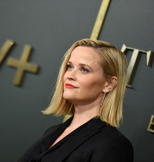 &#x397; Reese Witherspoon &#x3B1;&#x3C0;&#x3BF;&#x3B3;&#x3B5;&#x3AF;&#x3C9;&#x3C3;&#x3B5; &#x3C4;&#x3BF; &#x3B1;&#x3BD;&#x3B4;&#x3C1;&#x3CC;&#x3B3;&#x3C5;&#x3BD;&#x3BF; look