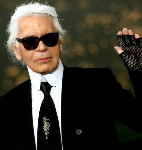 Karl Lagerfeld: &#x394;&#x3B7;&#x3BB;&#x3CE;&#x3BD;&#x3B5;&#x3B9; &#x3CC;&#x3C4;&#x3B9; &#x3BC;&#x3C0;&#x3BF;&#x3C1;&#x3B5;&#x3AF; &#x3BD;&#x3B1; &#x3B1;&#x3C0;&#x3BF;&#x3C0;&#x3BF;&#x3B9;&#x3B7;&#x3B8;&#x3B5;&#x3AF; &#x3C4;&#x3B7; &#x3B3;&#x3B5;&#x3C1;&#x3BC;&#x3B1;&#x3BD;&#x3B9;&#x3BA;&#x3AE; &#x3C5;&#x3C0;&#x3B7;&#x3BA;&#x3BF;&#x3CC;&#x3C4;&#x3B7;&#x3C4;&#x3B1; &#x3B5;&#x3BE;&#x3B1;&#x3B9;&#x3C4;&#x3AF;&#x3B1;&#x3C2; &#x3C4;&#x3B7;&#x3C2; Angela Merkel