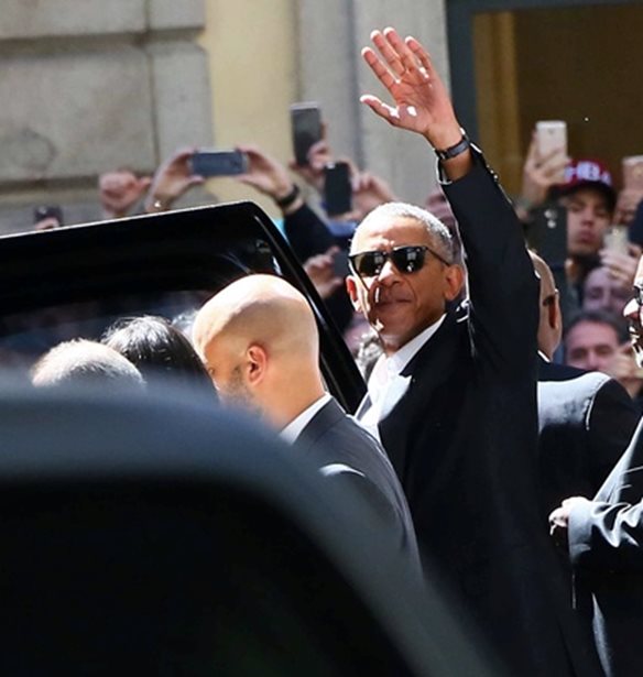 Kate Moss- Barack Obama: &#x3A0;&#x3BF;&#x3CD; &#x3C4;&#x3BF;&#x3CD;&#x3C2; &#x3C3;&#x3C5;&#x3BD;&#x3AD;&#x3BB;&#x3B1;&#x3B2;&#x3B5; &#x3BF; &#x3C6;&#x3C9;&#x3C4;&#x3BF;&#x3B3;&#x3C1;&#x3B1;&#x3C6;&#x3B9;&#x3BA;&#x3CC;&#x3C2; &#x3C6;&#x3B1;&#x3BA;&#x3CC;&#x3C2;;