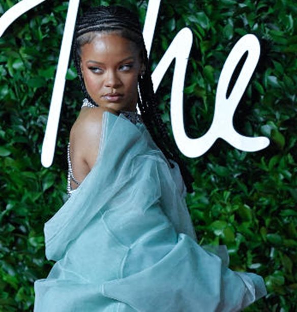 Rihanna | &#x388;&#x3BD;&#x3B1; all star cast &#x3B8;&#x3B1; &#x3C0;&#x3AC;&#x3C1;&#x3B5;&#x3B9; &#x3BC;&#x3AD;&#x3C1;&#x3BF;&#x3C2; &#x3C3;&#x3C4;&#x3BF; &#x3C3;&#x3CC;&#x3BF;&#x3C5; &#x3B3;&#x3B9;&#x3B1; &#x3C4;&#x3B7; &#x3BD;&#x3AD;&#x3B1; &#x3C3;&#x3B5;&#x3B9;&#x3C1;&#x3AC; &#x3B5;&#x3C3;&#x3C9;&#x3C1;&#x3BF;&#x3CD;&#x3C7;&#x3C9;&#x3BD; &#x3C4;&#x3B7;&#x3C2;